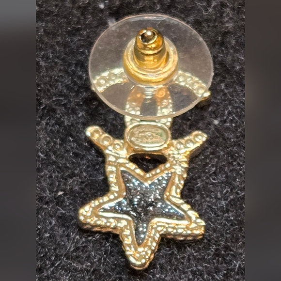 #44 - Authentic Chanel Earrings CHANEL CC/Coco/Heart/Star Gold A20 - Picture 7 of 14